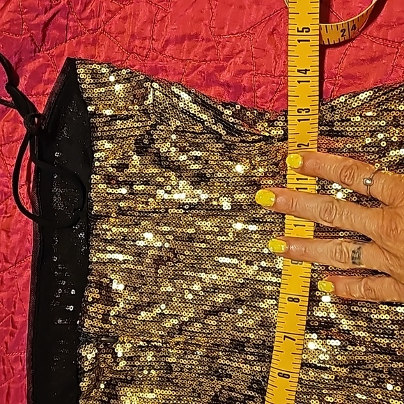 Urban outfitters rose Gold sequin mini dress - Picture 6 of 7